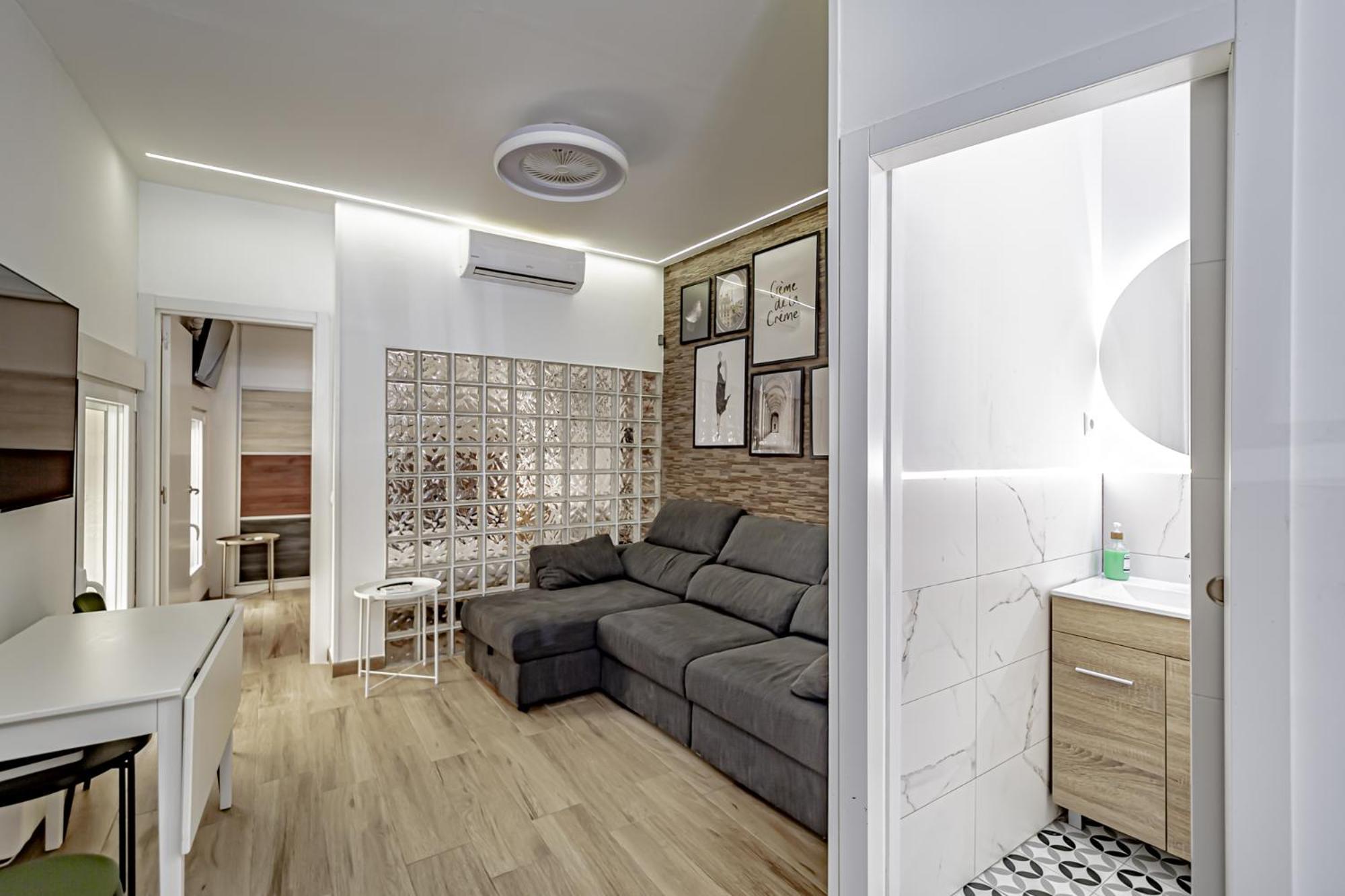 Apartamentos Franco Rodriguez Madrid Szoba fotó