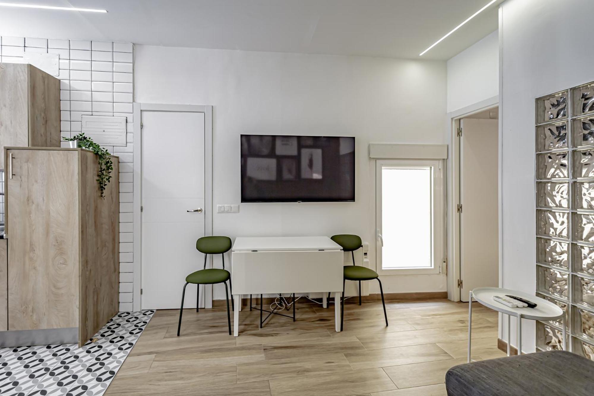 Apartamentos Franco Rodriguez Madrid Szoba fotó